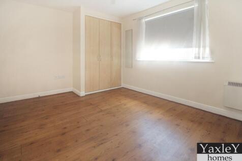 Bellfield Close, Witham photo 5
