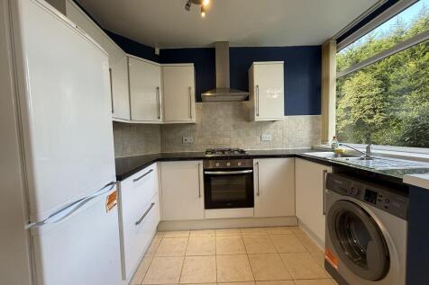 Sunnycroft Avenue, Dresden, Stoke-On-Trent photo 4