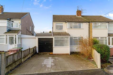 33 amanda road external.jpg