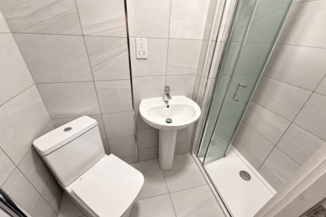 Room 2 , Crawley Green Road, Luton, Bedfordshire, LU2 0QJ photo 3