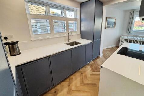 03358429kitchen201