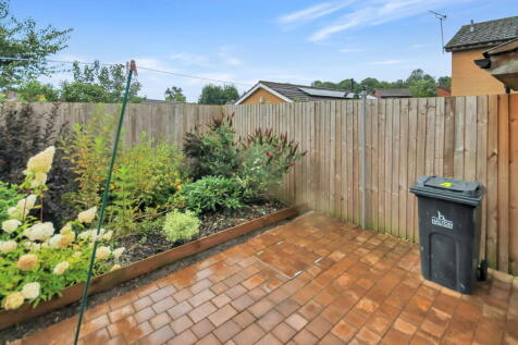 Moresby Close, Murdishaw, Runcorn, WA7 6HW photo 3