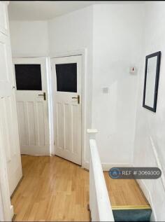 Seaside, Eastbourne, BN22 photo 5