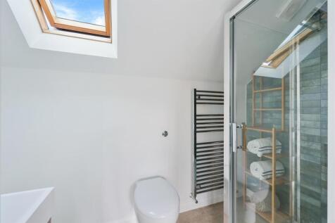 DORKING ROAD (14).jpg