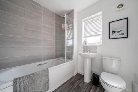 1339928-15-689f3edc412f4