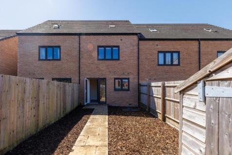 5 Bishport Ave-18.jpg