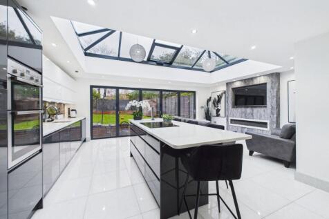 Ormskirk, L39 - property photo