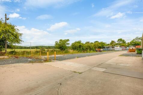 Unit 8&amp;9 Lauriston Park 2436-23.jpg