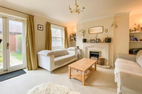 Charter Court, Salisbury photo 3
