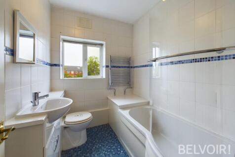 Poplar Close, Walton, Stone, ST15 photo 4