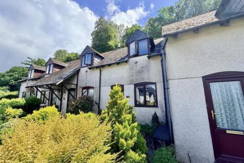 GRANTHAM CLOSE, PLYMPTON, PLYMOUTH PL7 1UN