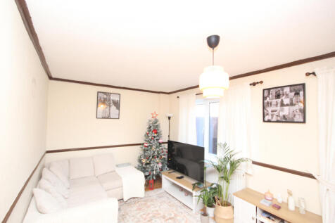 Mandela Close, Willesden, London, NW10