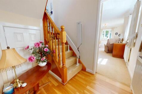 Heyes Avenue Hallway