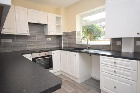 Barton Road, Whiddon Valley, Barnstaple, EX32 photo 3