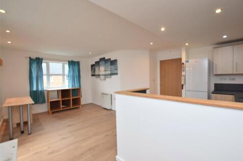 Kitchen/Living Room