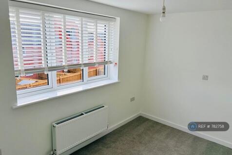 Meadows Close, Burton-On-Trent, DE13 photo 5
