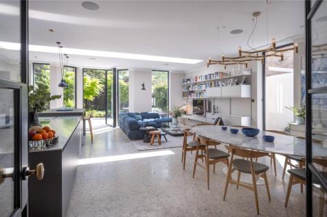 Open Plan Reception