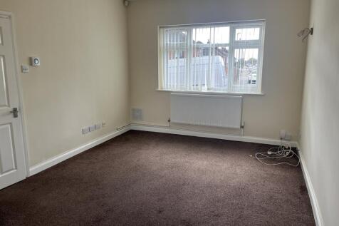 Babingley Drive, Leicester,  photo 4