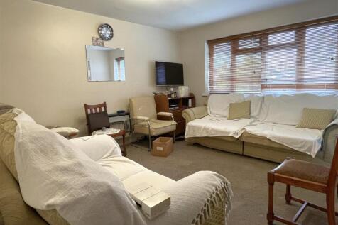 Living room.JPG