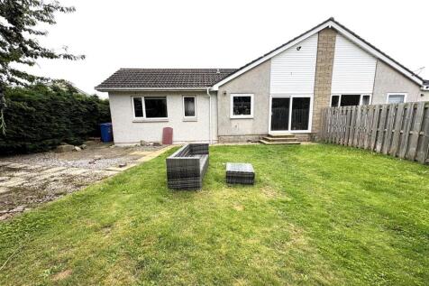 80 Mossmill Park, Mosstodloch