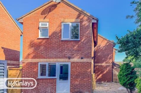 No onward Chain - 2 bed semi-detached house for s