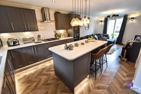 Kitchen/Family Room