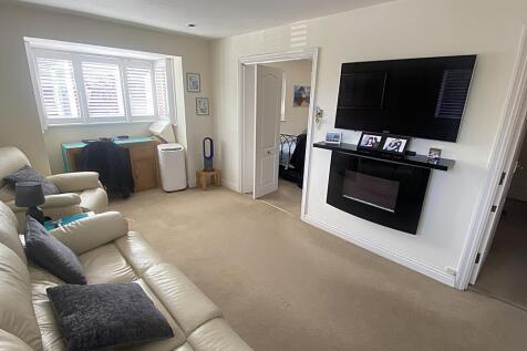 sitting room1.jpg