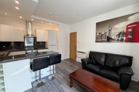 Lounge / Kitchen