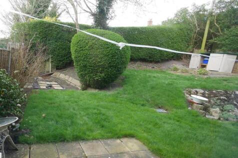 Littledean, Poole, BH14 photo 5
