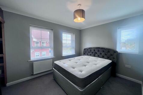 Whitmoore Drive, Auckley, DN9 photo 5