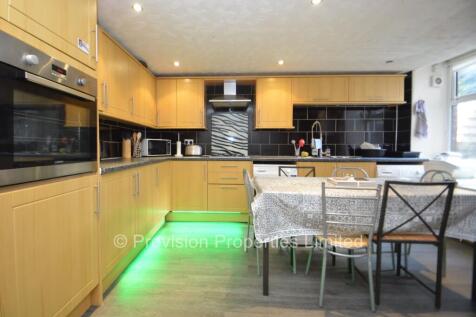 Providence Avenue, Woodhouse, Leeds, LS6 photo 4