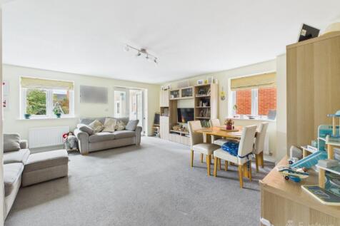 Living Dining- Mark Stephens EweMove Newmarket and