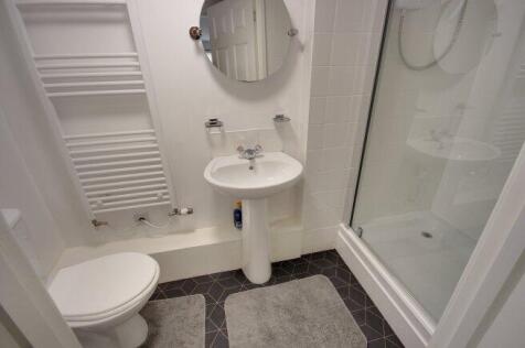 gilesgate-dh1-1hy-996832