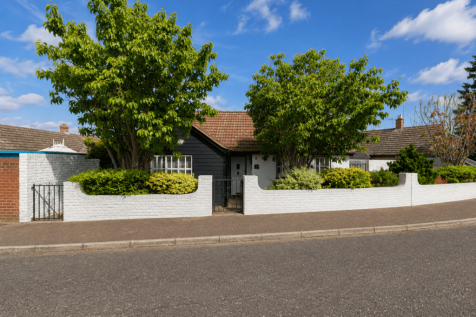 2 Bedroom Bungalow for Sale