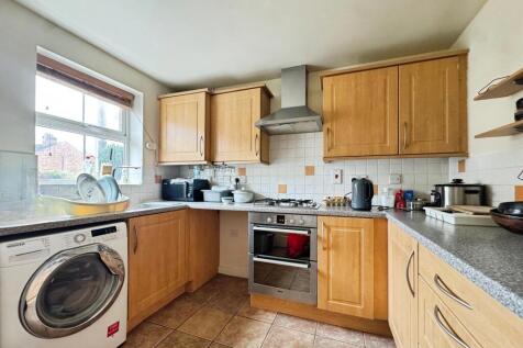 28 Lathkill Street, Market Harborough, LE16 9EY