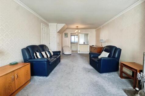 4e242fe2--4019-A658-0555C3D03114-63371-00002B9C7CC