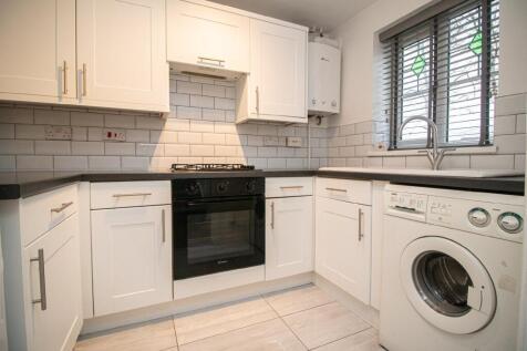 Rowland Drive, Caerphilly, CF83 photo 5