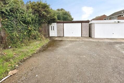 Outside/Garage