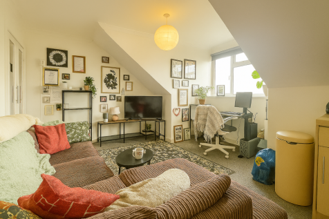 Kitchen/Lounge