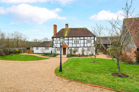 1389384-10-694000...