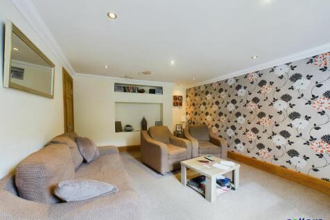 Apartment 2 - Living Room