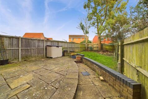 Dart Close, Quedgeley, Gloucester, GL2 photo 4