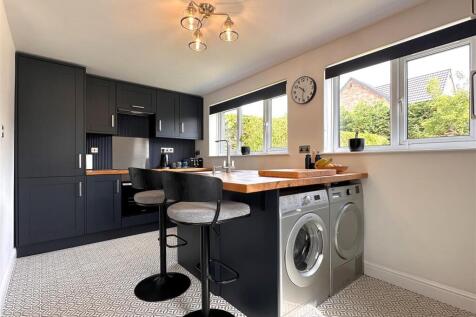 Dining Kitchen 813