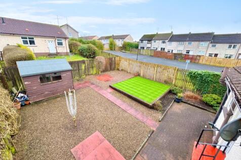 rear garden bungalow mair avenue dalry