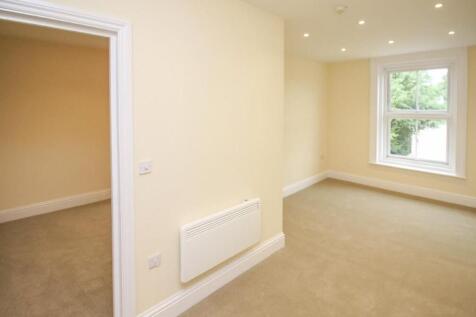 Charnwood Road, Salisbury photo 3