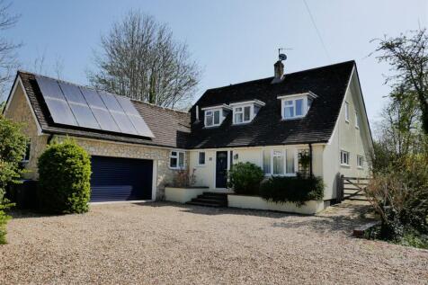 ATTACHED DOUBLE GARAGE