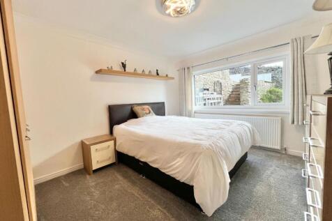 Ground floor bedroom