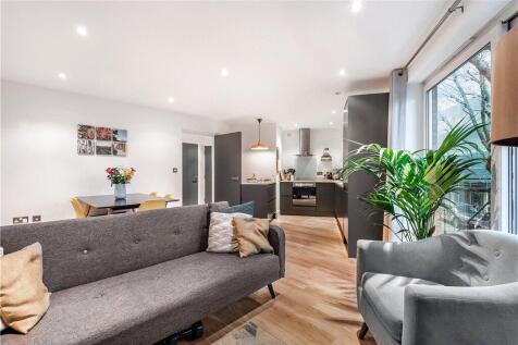 Kitchen/Reception