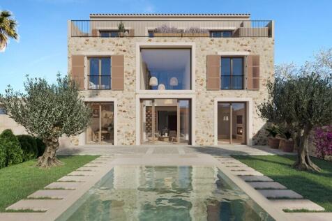 Exterior and Pool