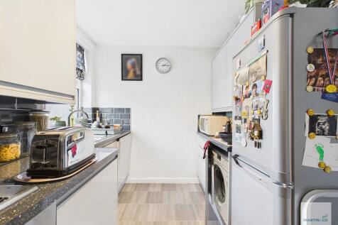 CAM03394G0-PR0332...